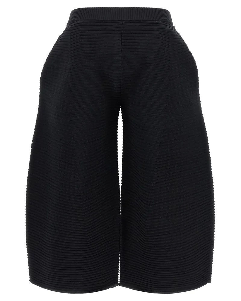 Issey Miyake Women's Black Polyester Cropped Pants Black