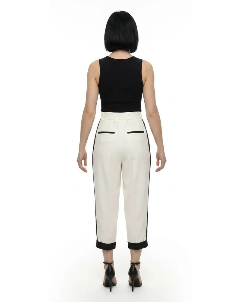 Dolce & Gabbana Women White Virgin Wool Casual Pants White