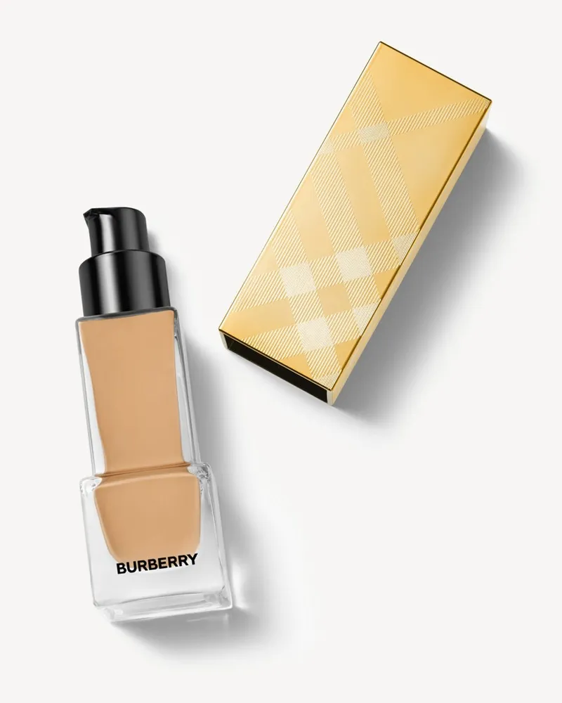Burberry Ultimate Glow Foundation - 80 Medium Warm 