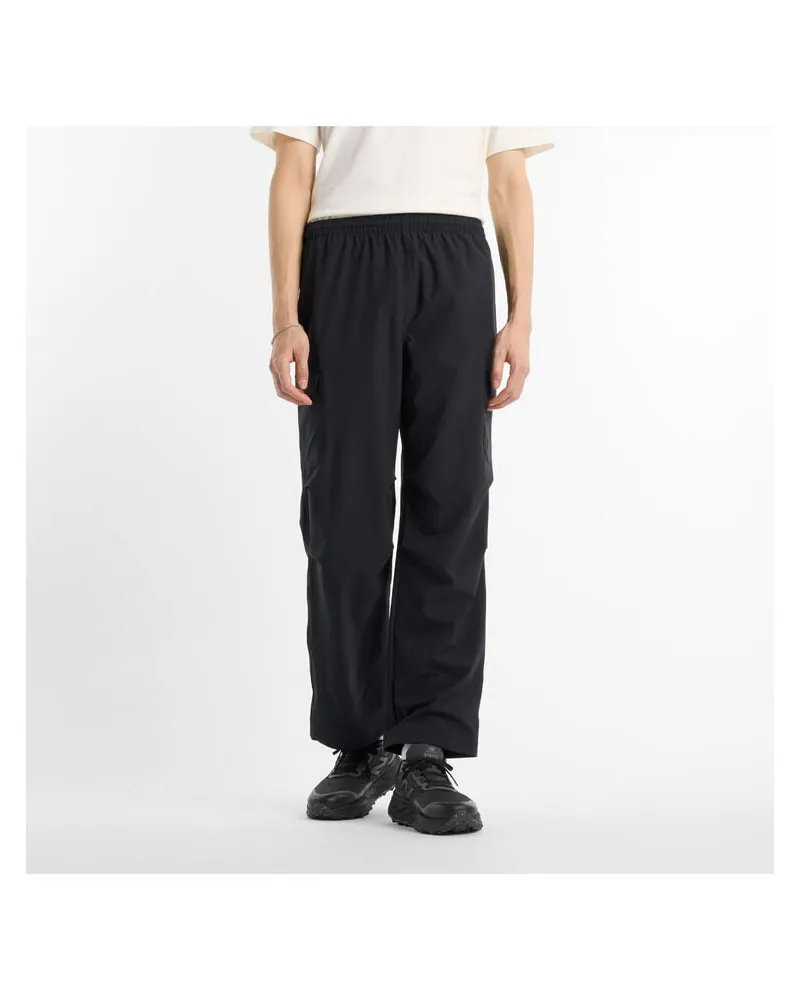 New Balance Herren Cargohose wasserabweisend Schwarz