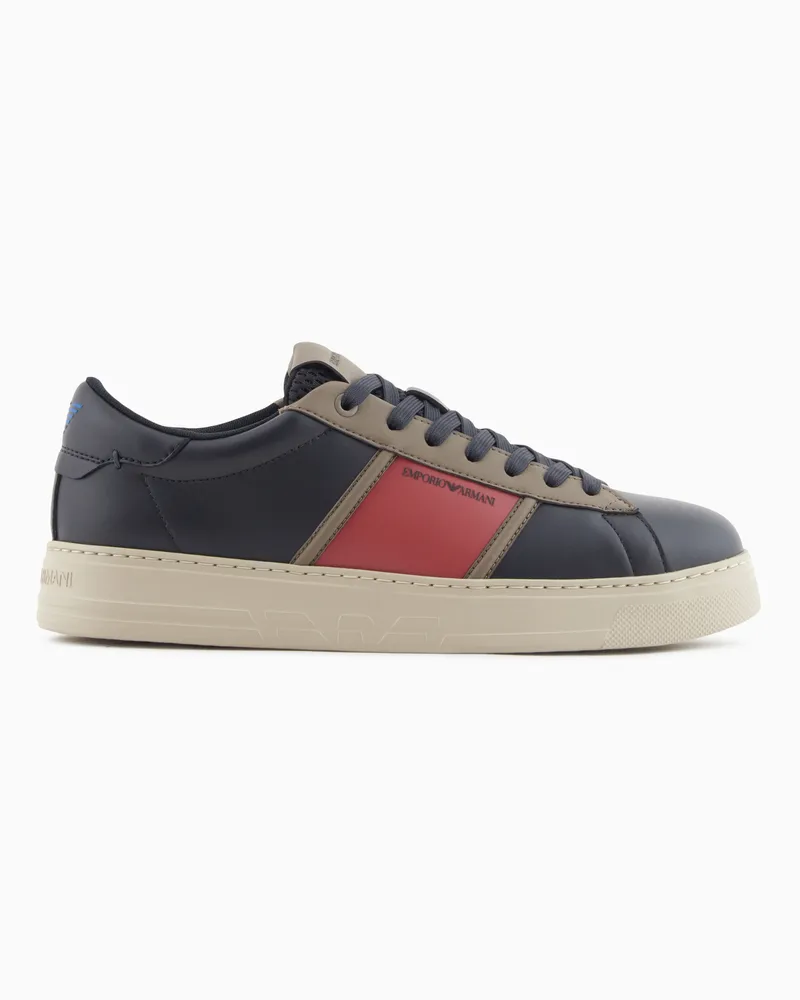 Emporio Armani Sneaker aus Leder mit kontrastierendem Detail Blau