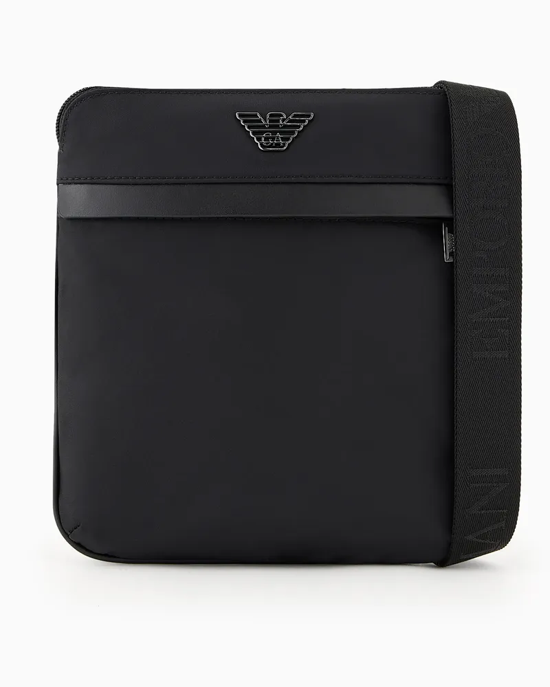 Emporio Armani Armani Sustainability Values flache Umhängetasche aus recyceltem Nylon Schwarz