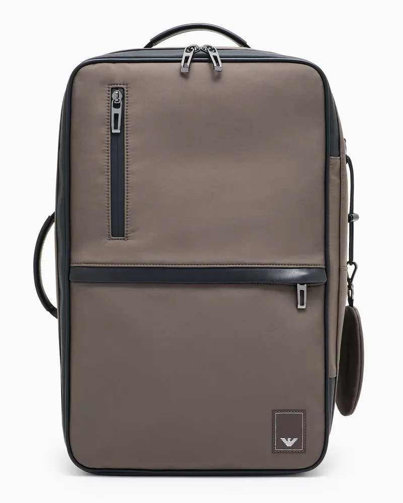 Emporio Armani Travel Essential Rucksack aus Nylon Grau