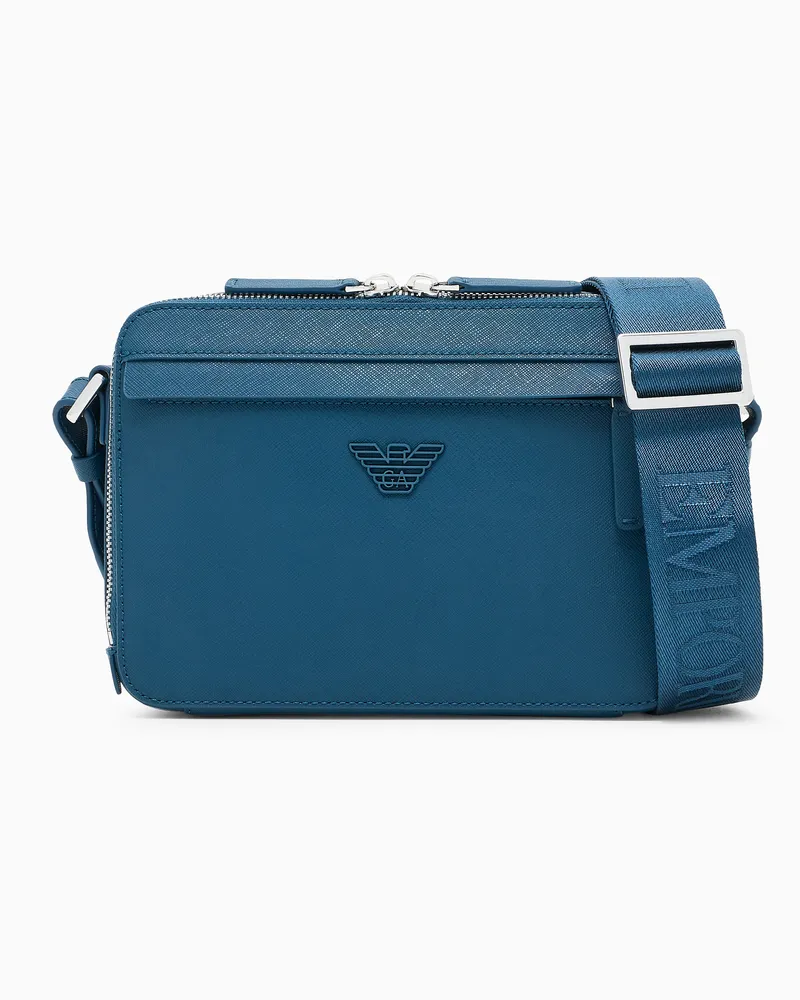 Emporio Armani ASV Mini-Kamera-Tasche aus neu aufbereitetem Saffiano-Leder mit Adler-Plakette Blau
