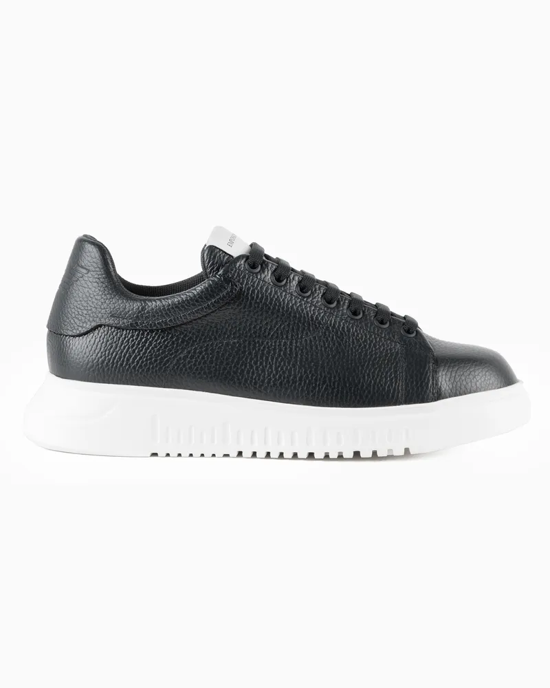 Emporio Armani Sneaker aus getrommeltem Leder mit profilierter Sohle Schwarz
