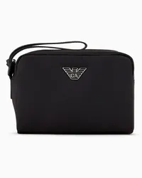 Emporio Armani Travel Essential Kleines Beauty Case aus Recyceltem Nylon Schwarz