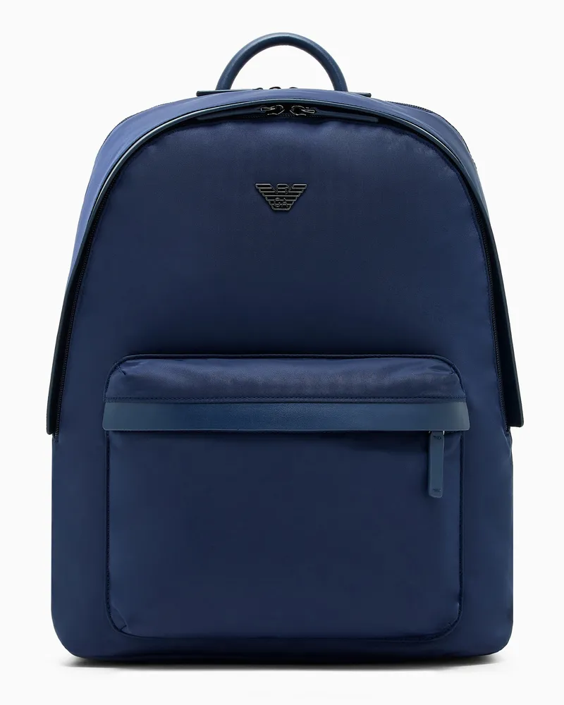 Emporio Armani Runder ASV Rucksack aus recyceltem Nylon Blau