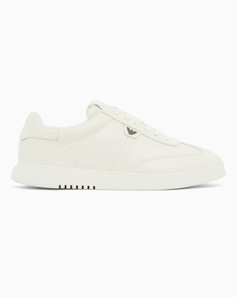 Emporio Armani Sneaker aus Leder mit Adler-Plakette Weiß