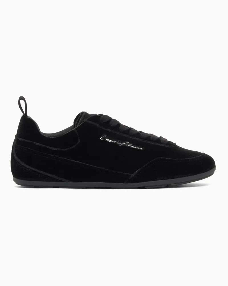 Emporio Armani Low-Top Sneaker aus Samt mit Lederfutter und Gummisohle Schwarz