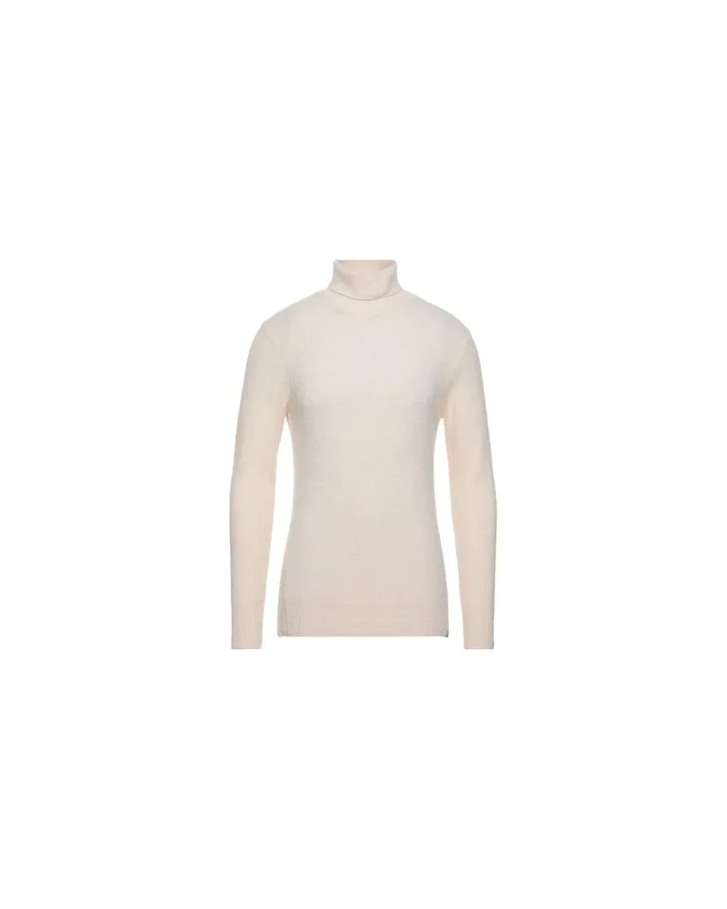 Brooksfield STRICKWAREN - Rollkragenpulloverauf YOOX.COM Elfenbein