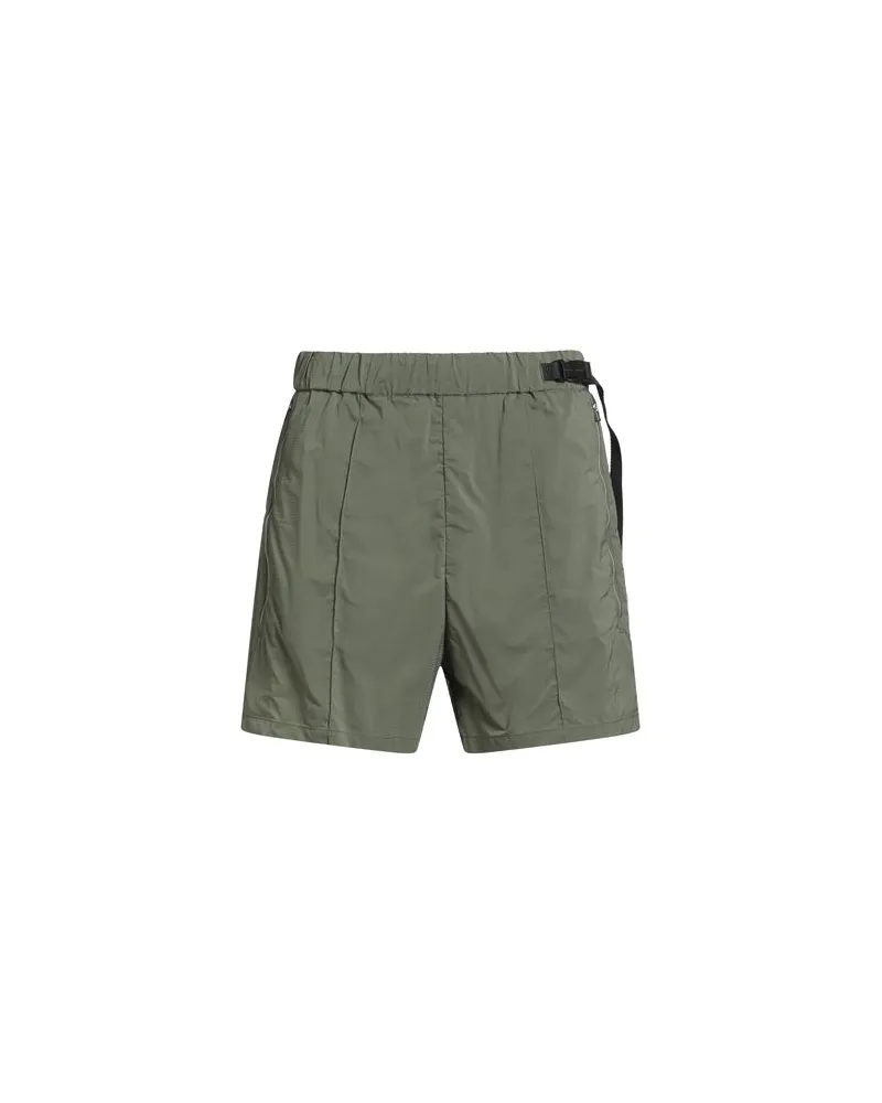 Emporio Armani HOSEN & RÖCKE - Shorts & Bermudashortsauf YOOX.COM Militärgrün