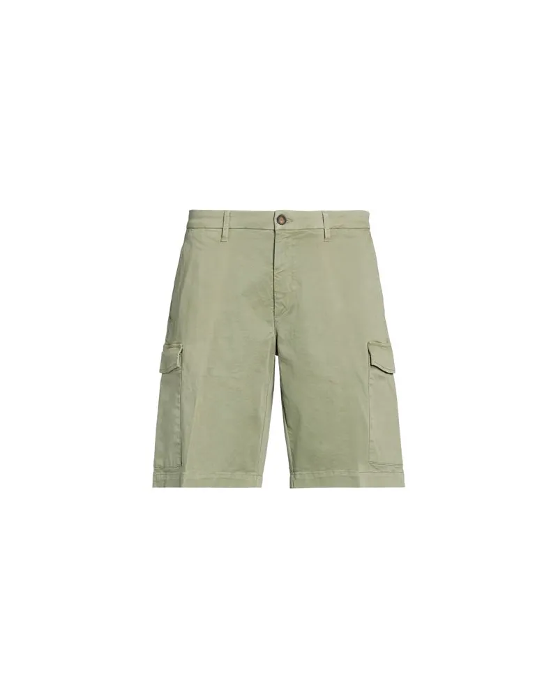Re-HasH HOSEN & RÖCKE - Shorts & Bermudashortsauf YOOX.COM Militärgrün