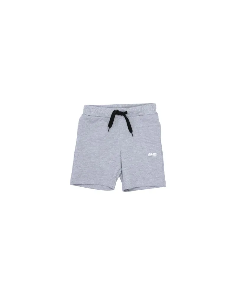 Cesare Paciotti HOSEN & RÖCKE - Shorts & Bermudashortsauf YOOX.COM Grau