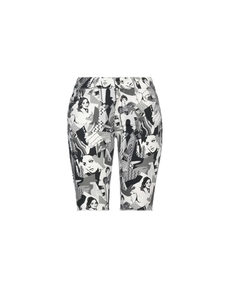 Liu Jo HOSEN & RÖCKE - Jeansshortsauf YOOX.COM Weiß