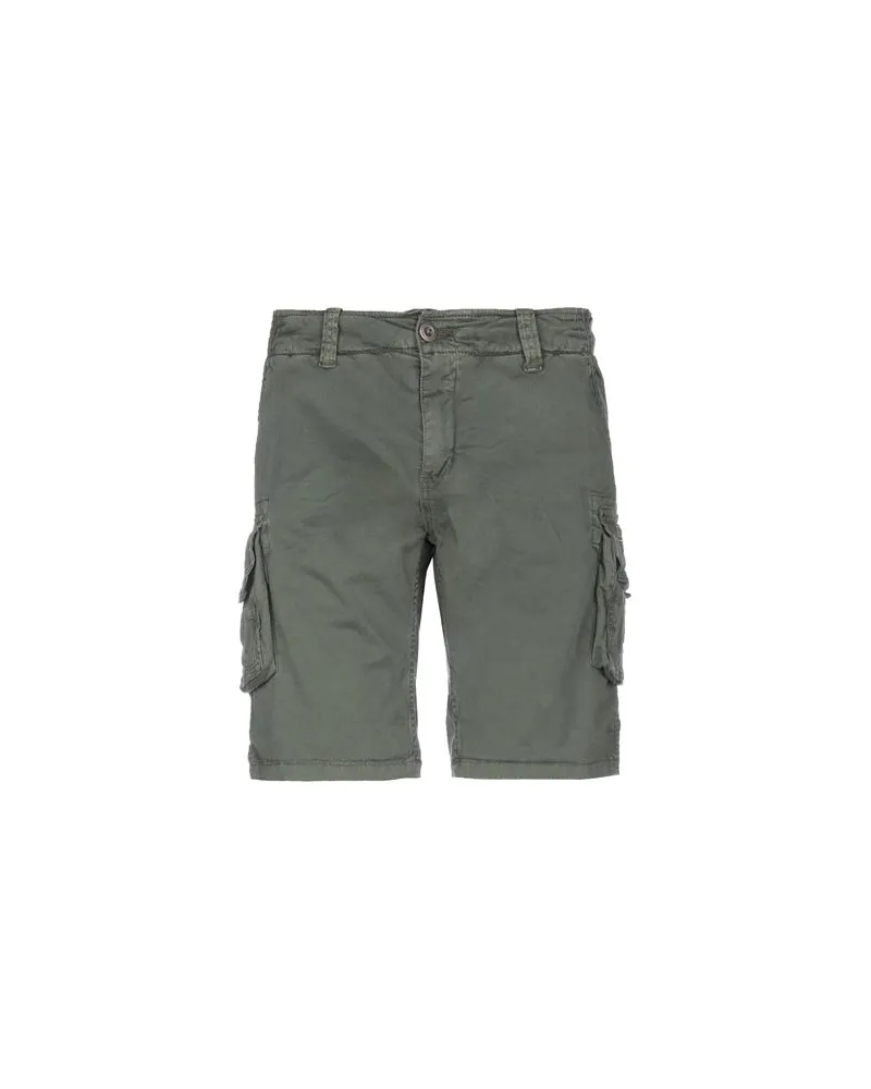 Alpha Industries HOSEN & RÖCKE - Shorts & Bermudashortsauf YOOX.COM Militärgrün