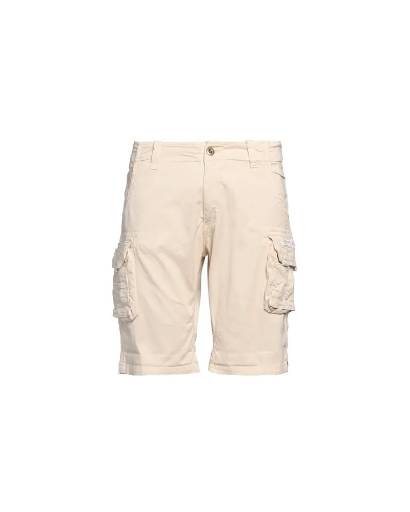 Alpha Industries HOSEN & RÖCKE - Shorts & Bermudashortsauf YOOX.COM Elfenbein