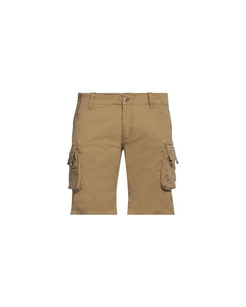 Alpha Industries HOSEN & RÖCKE - Shorts & Bermudashortsauf YOOX.COM Khaki