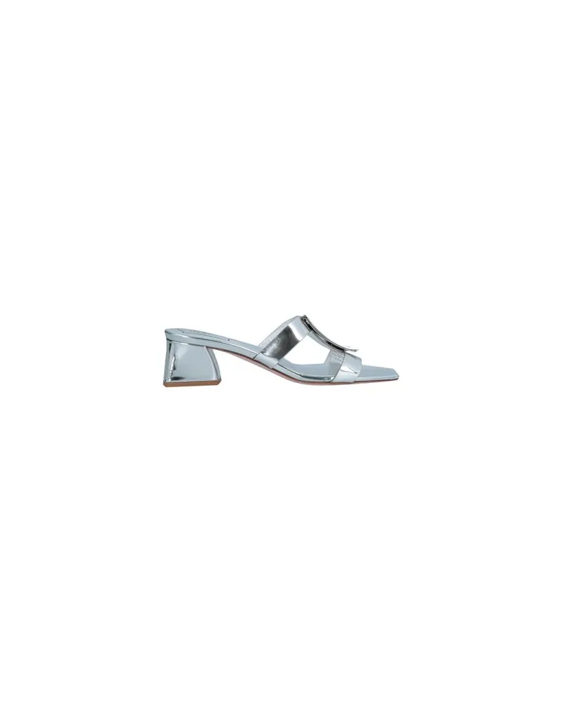 Roger Vivier SCHUHE - Sandalenauf YOOX.COM Silber