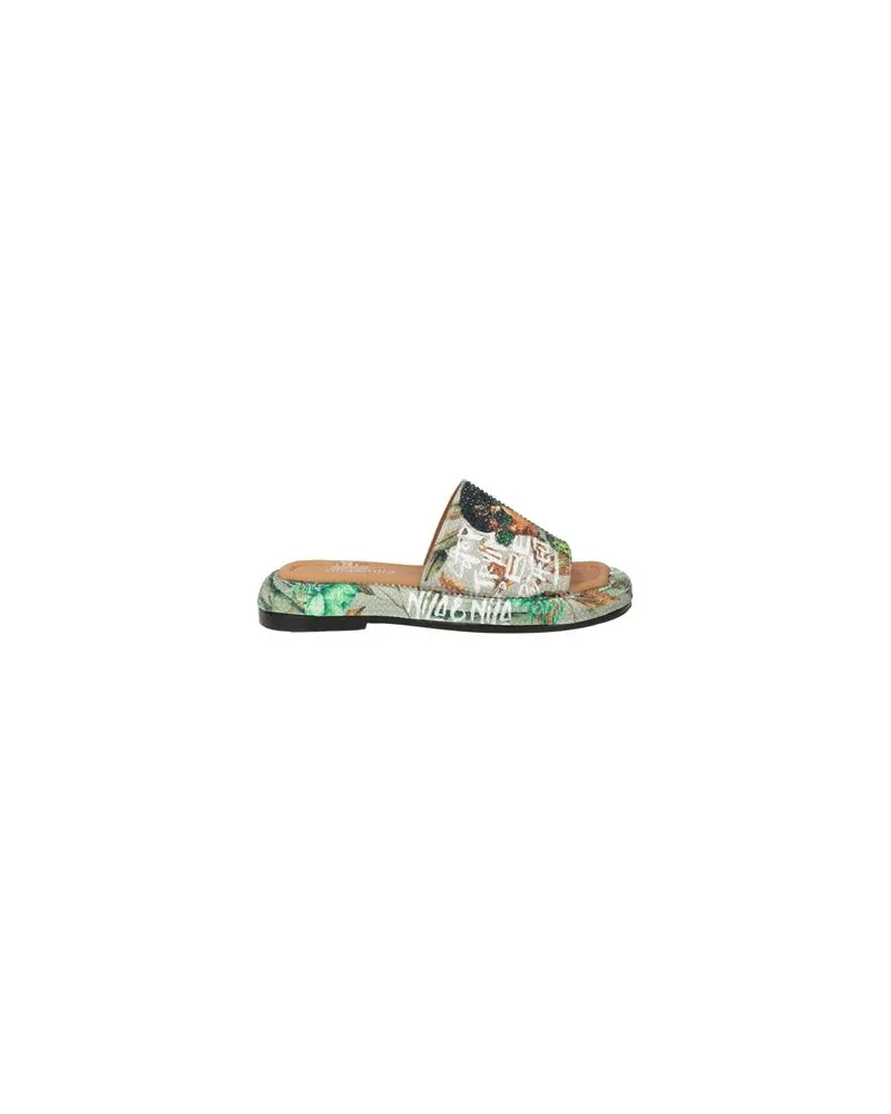 Nila & Nila SCHUHE - Sandalenauf YOOX.COM Grün