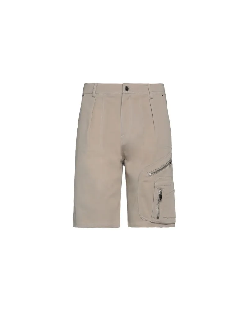 Les Hommes HOSEN & RÖCKE - Shorts & Bermudashortsauf YOOX.COM Hellgrau