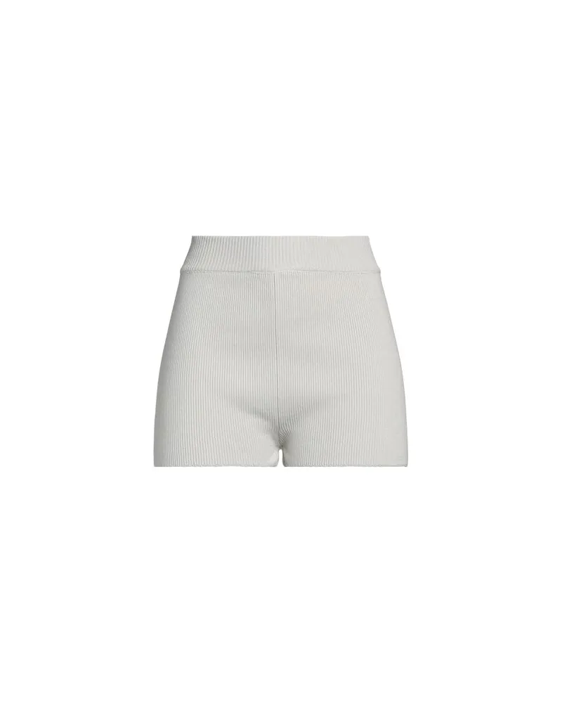 AMI Paris HOSEN & RÖCKE - Shorts & Bermudashortsauf YOOX.COM Hellgrau