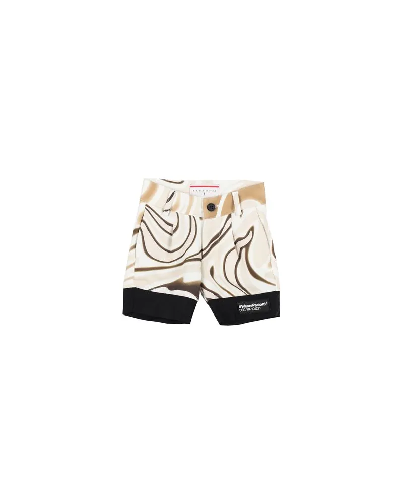 Cesare Paciotti HOSEN & RÖCKE - Shorts & Bermudashortsauf YOOX.COM Beige