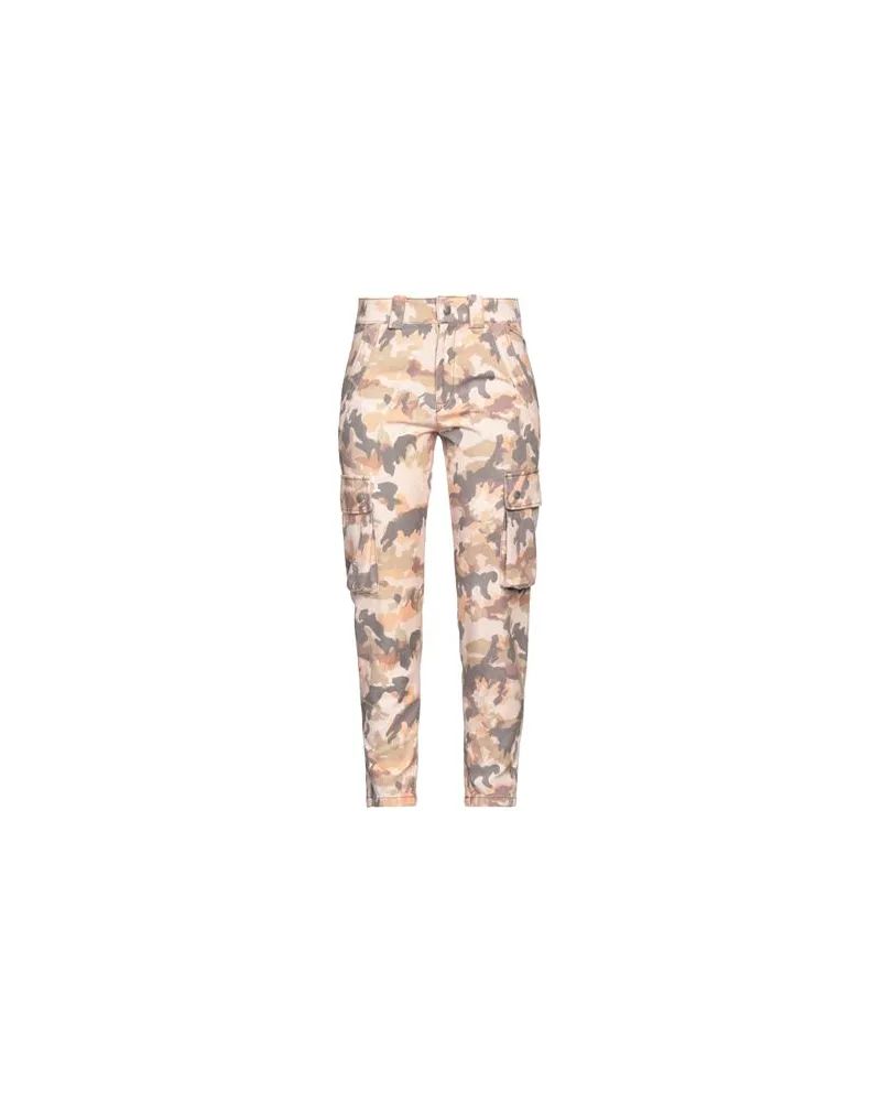 Isabel Marant HOSEN & RÖCKE - Jeanshosenauf YOOX.COM Hellrosa