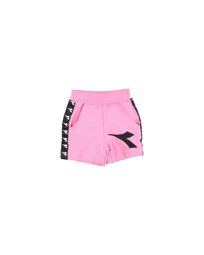 Diadora HOSEN & RÖCKE - Shorts & Bermudashortsauf YOOX.COM Rosa