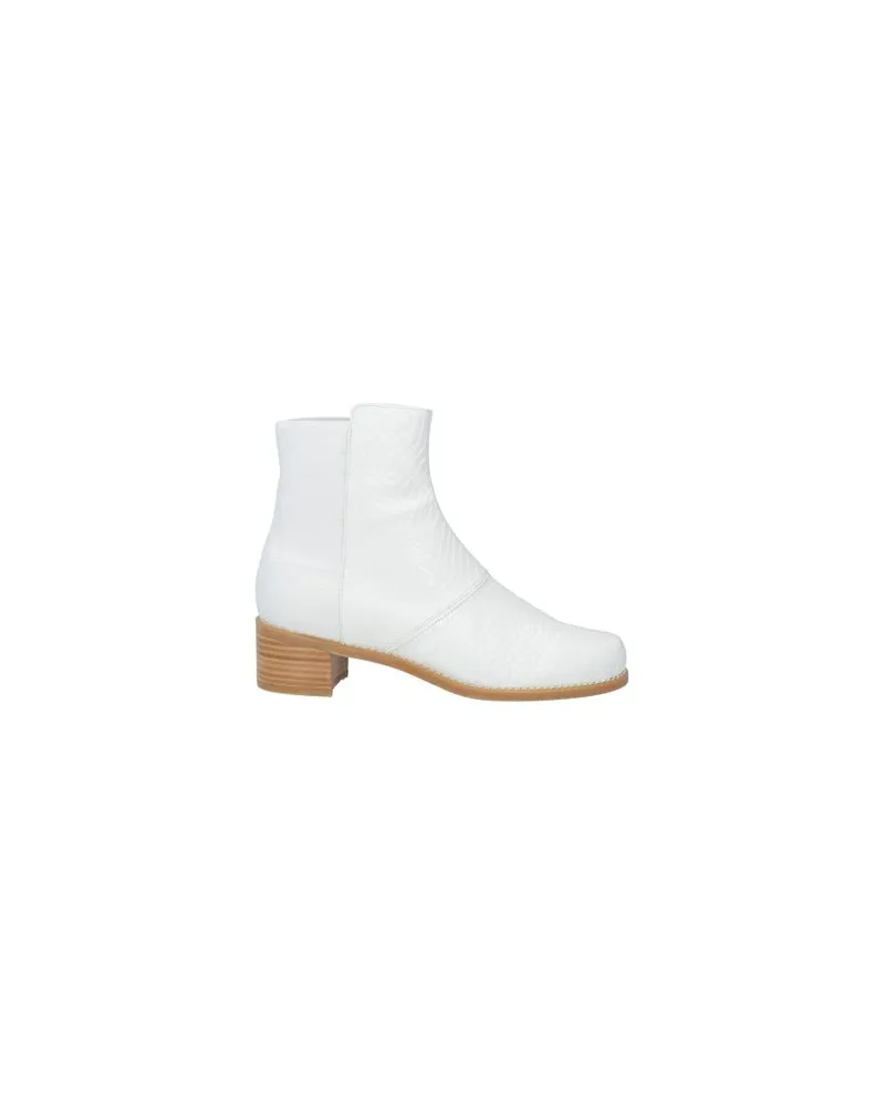 Stuart Weitzman SCHUHE - Stiefelettenauf YOOX.COM Weiß