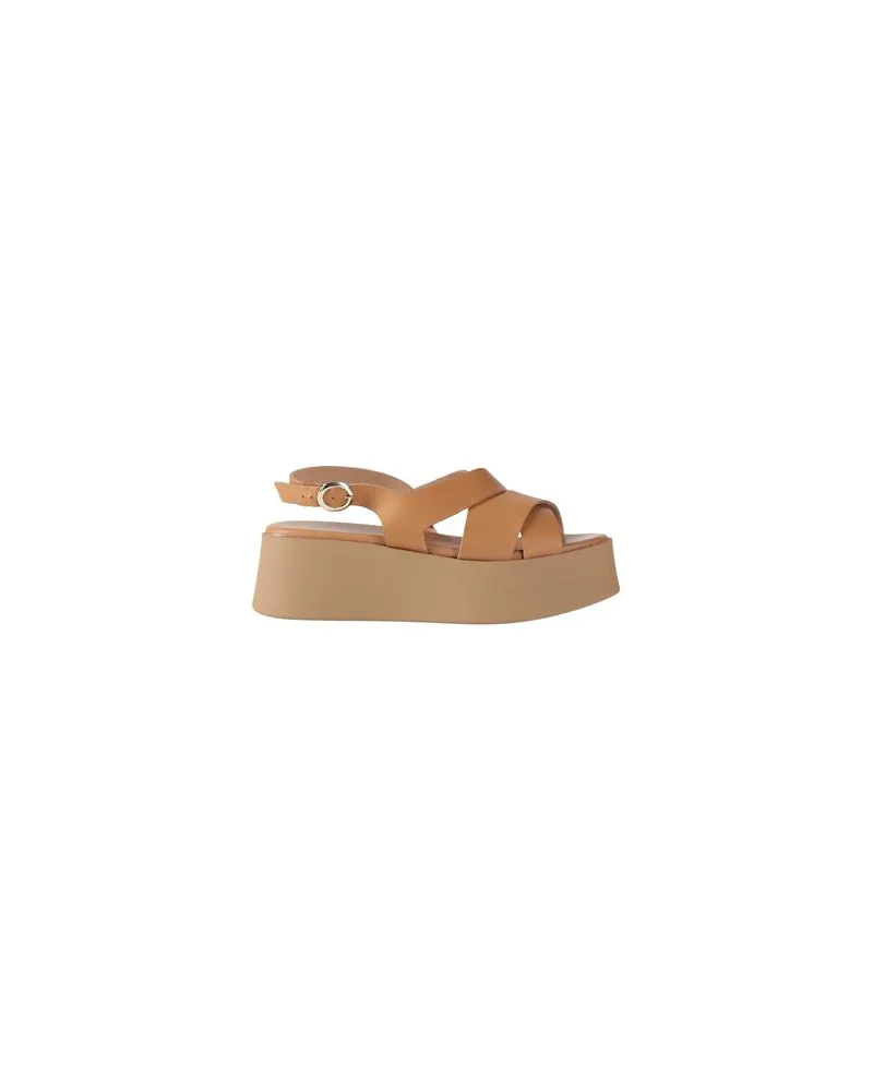 FRAU SCHUHE - Sandalenauf YOOX.COM Kamel