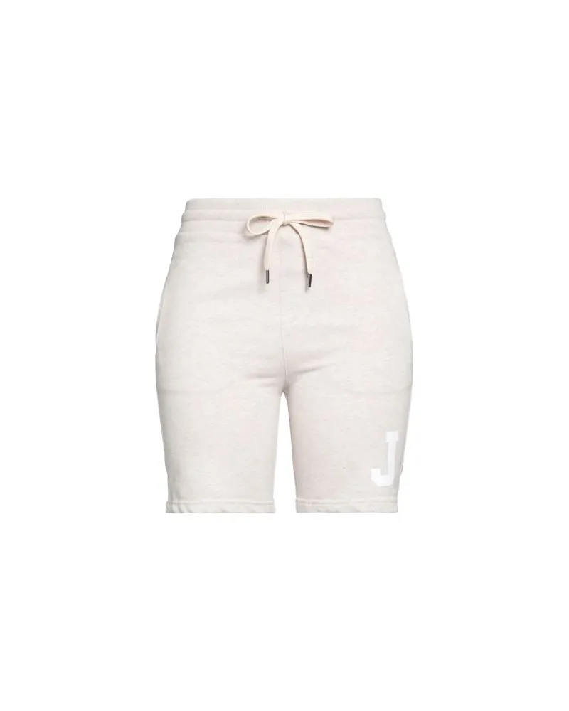 Juvia HOSEN & RÖCKE - Shorts & Bermudashortsauf YOOX.COM Beige