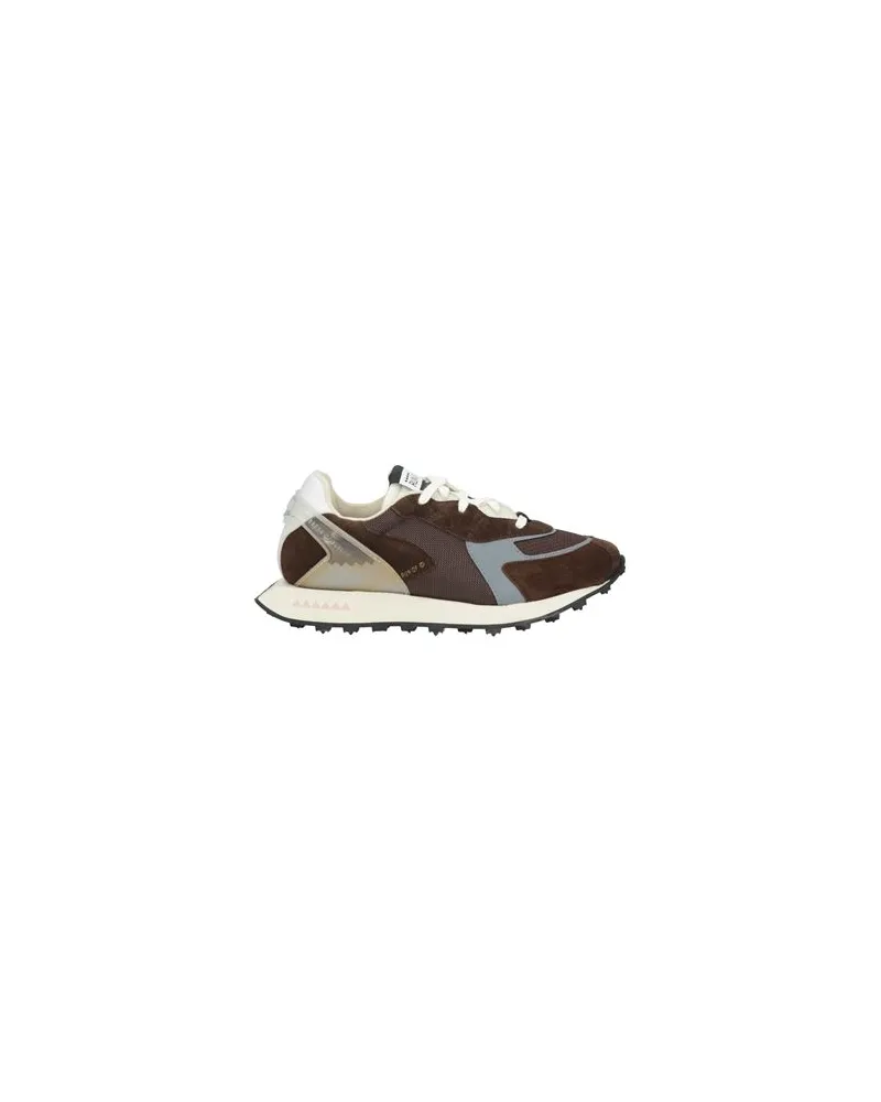 RUN OF SCHUHE - Sneakersauf YOOX.COM Dunkelbraun
