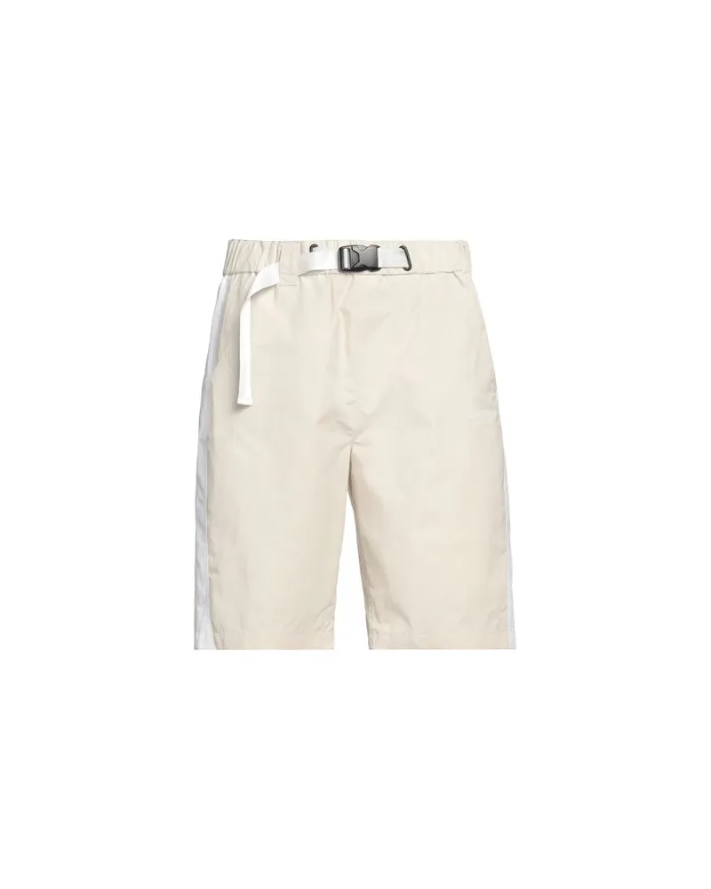 Calvin Klein HOSEN & RÖCKE - Shorts & Bermudashortsauf YOOX.COM Elfenbein