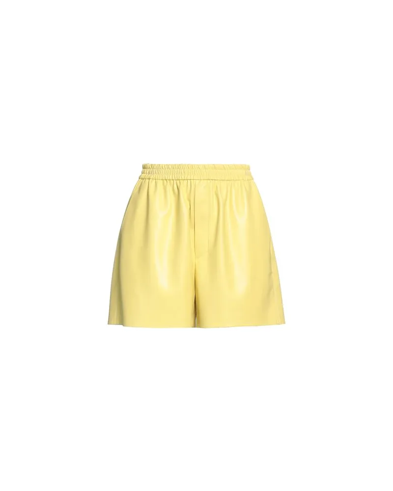 Nanushka HOSEN & RÖCKE - Shorts & Bermudashortsauf YOOX.COM Gelb