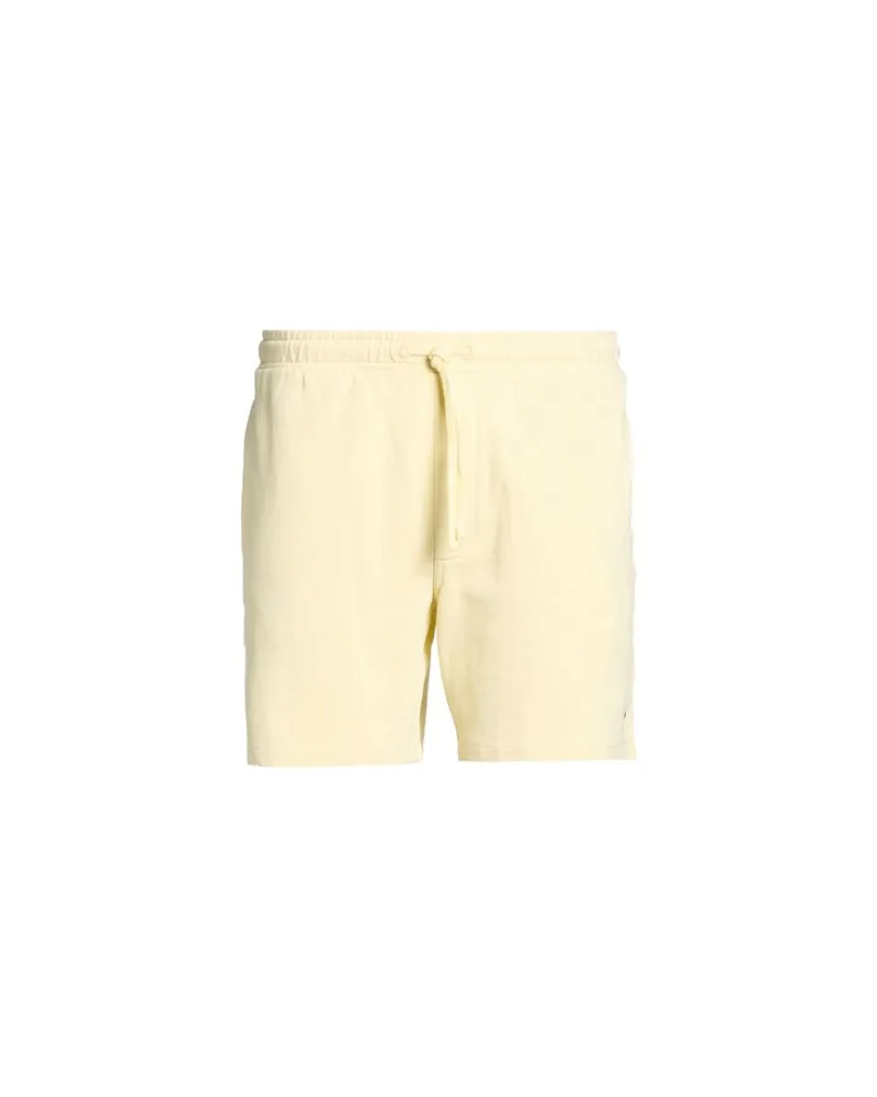 Tommy Hilfiger HOSEN & RÖCKE - Shorts & Bermudashortsauf YOOX.COM Gelb