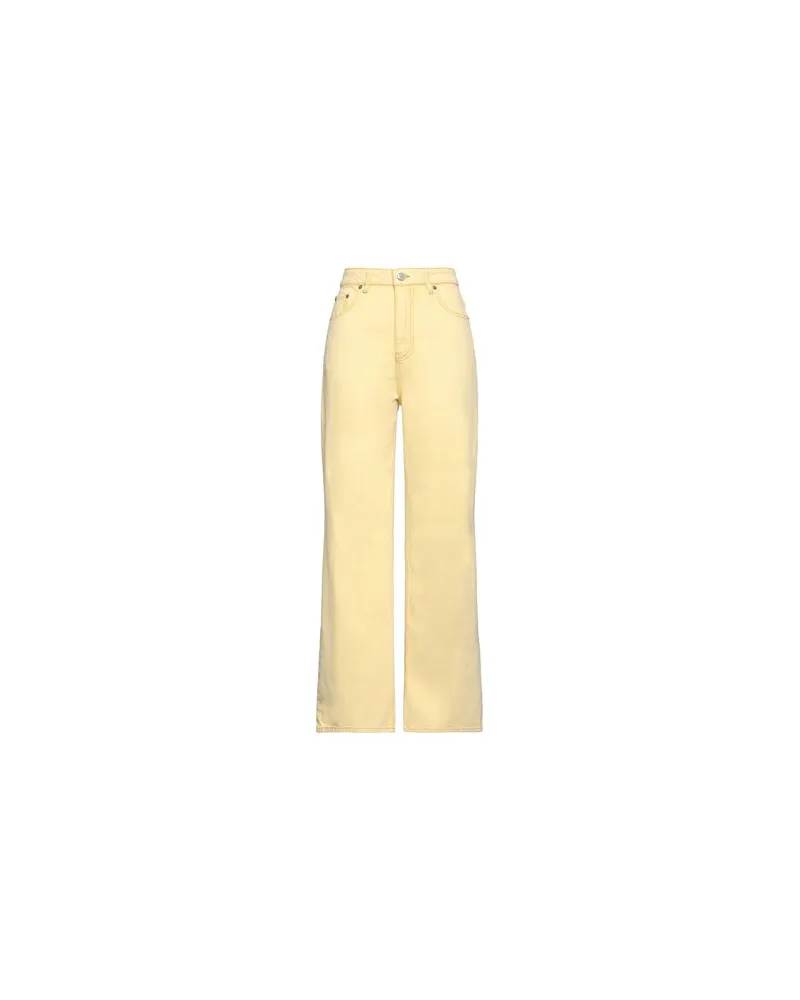 Ganni HOSEN & RÖCKE - Jeanshosenauf YOOX.COM Gelb