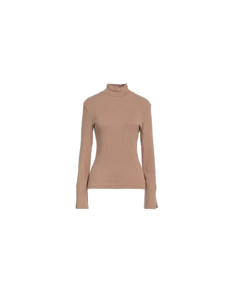 BERNA STRICKWAREN - Rollkragenpulloverauf YOOX.COM Kamel