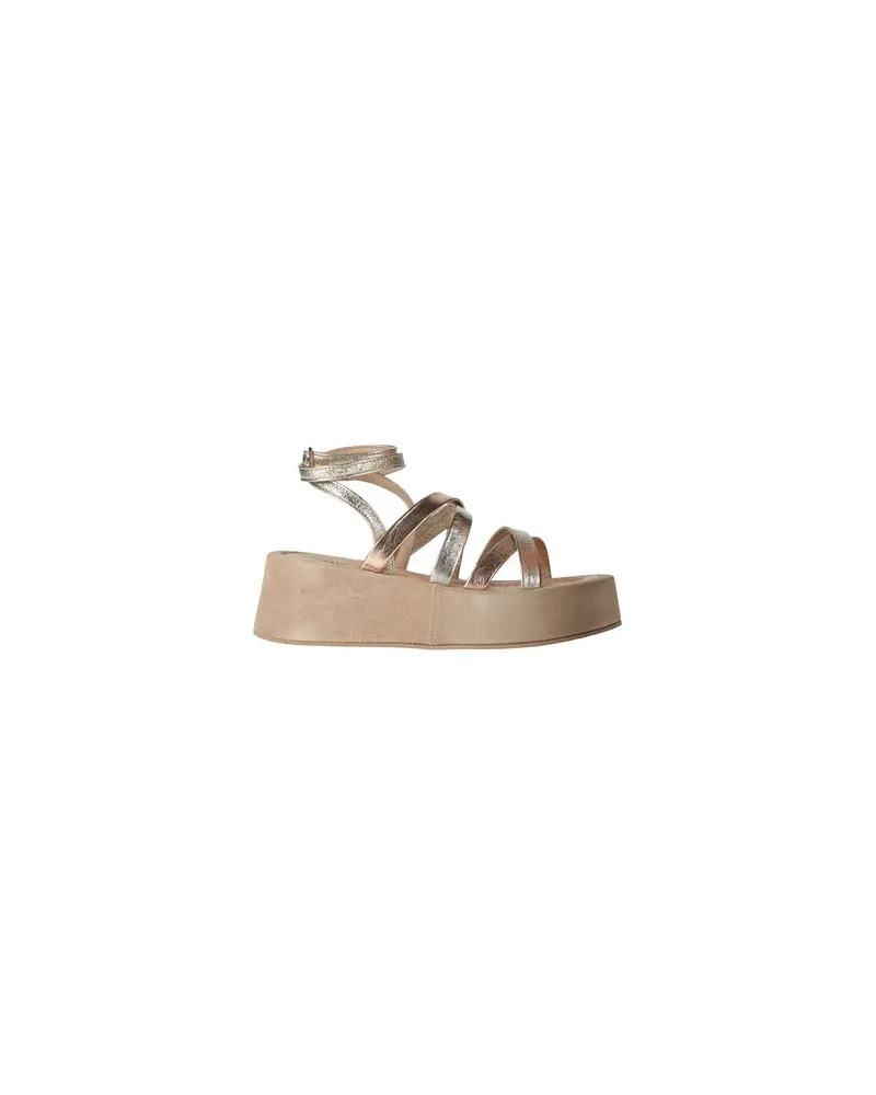 Janet & Janet SCHUHE - Sandalenauf YOOX.COM Platin