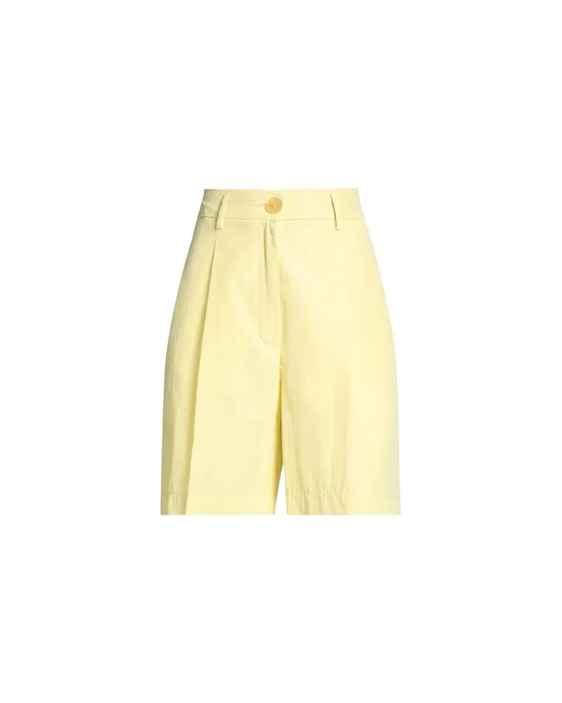 forte_forte HOSEN & RÖCKE - Shorts & Bermudashortsauf YOOX.COM Gelb