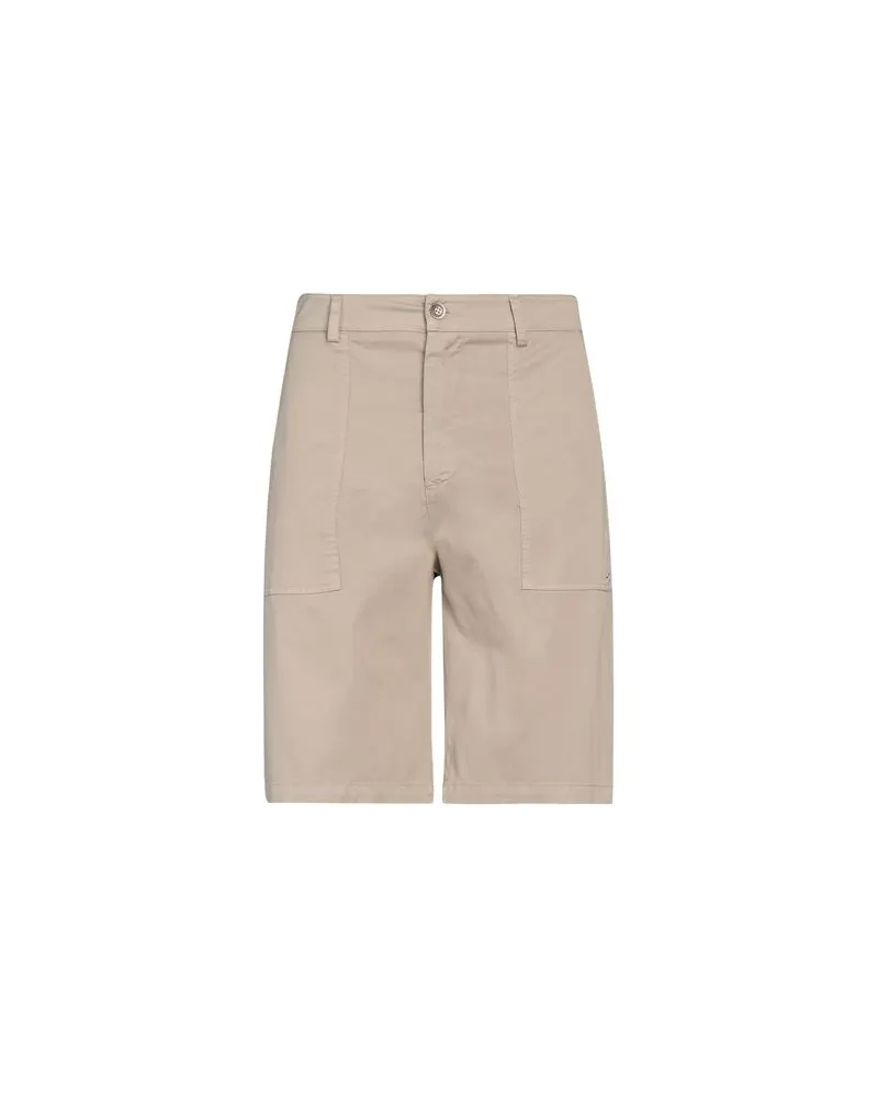 Daniele Alessandrini HOSEN & RÖCKE - Shorts & Bermudashortsauf YOOX.COM Beige