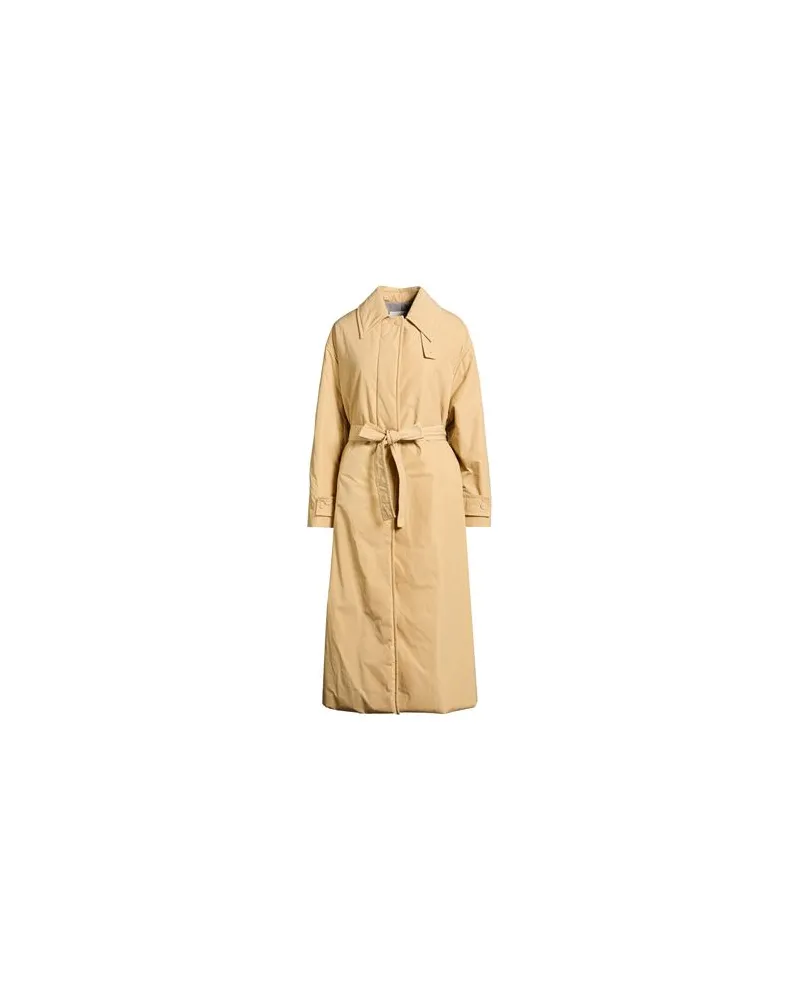 Hevò JACKEN & MÄNTEL - Pufferjacken & Daunenjackenauf YOOX.COM Beige