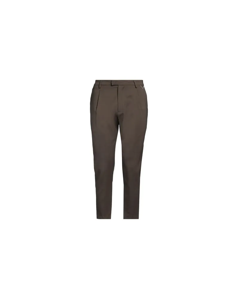 Low Brand HOSEN & RÖCKE - Hosenauf YOOX.COM Militärgrün