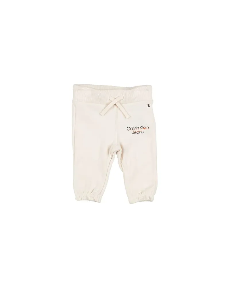 Calvin Klein HOSEN & RÖCKE - Hosenauf YOOX.COM Cremeweiß