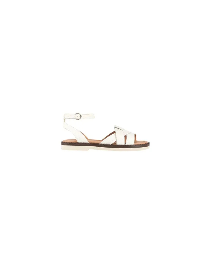 Janet & Janet SCHUHE - Sandalenauf YOOX.COM Weiß