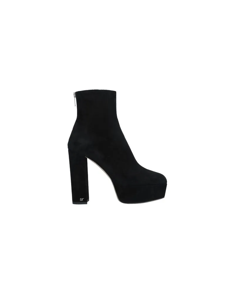 Sergio Rossi SCHUHE - Stiefelettenauf YOOX.COM Schwarz
