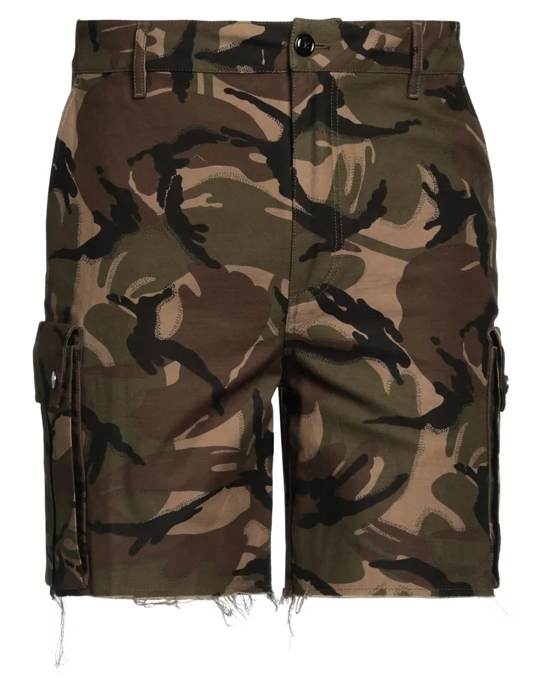 Celine Shorts & Bermudashorts Militärgrün