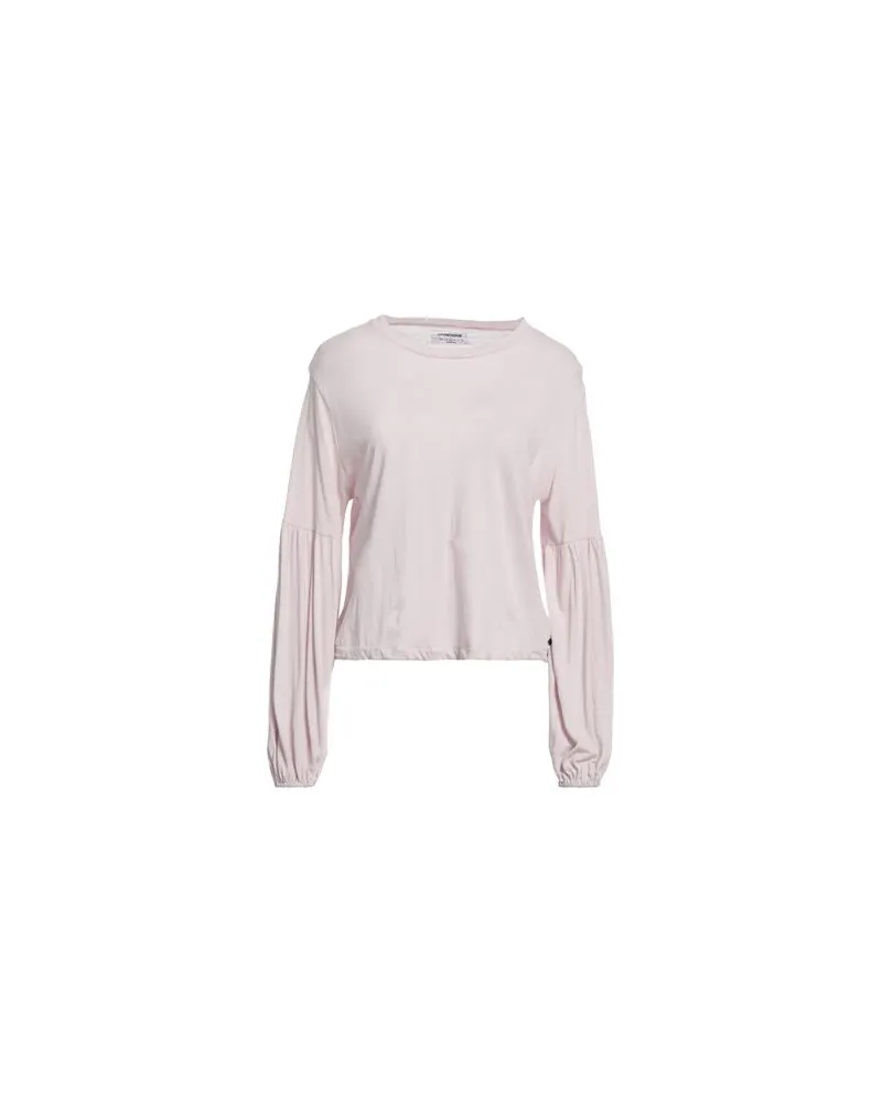 One Teaspoon TOPS - T-shirtsauf YOOX.COM Hellrosa