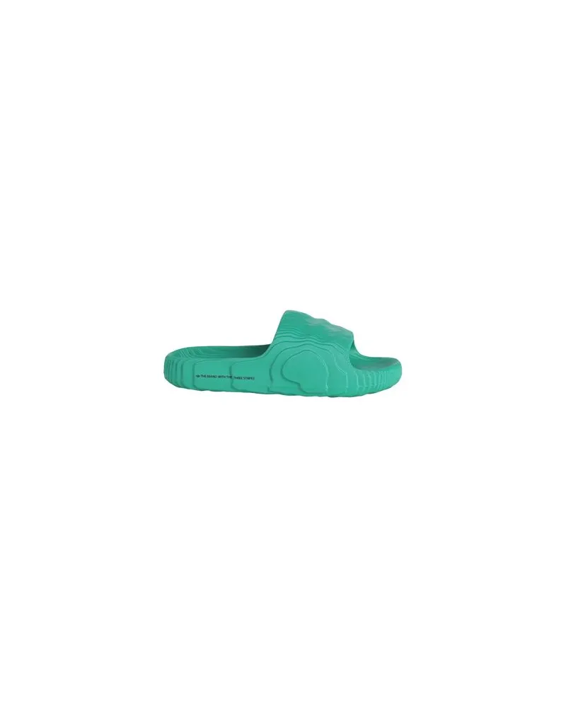adidas ADILETTE 22  - SCHUHE - Sandalenauf YOOX.COM Grün