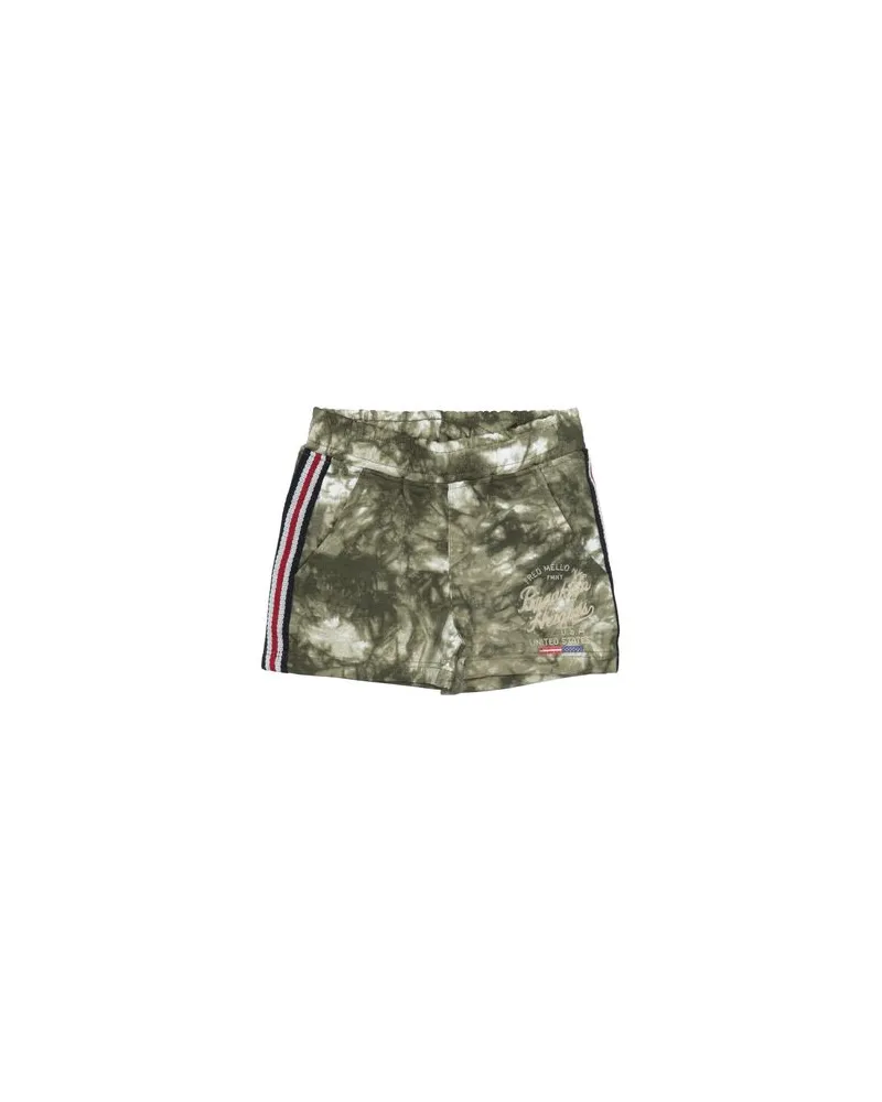 Fred Mello HOSEN & RÖCKE - Shorts & Bermudashortsauf YOOX.COM Militärgrün