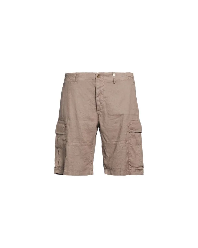 MYTHS HOSEN & RÖCKE - Shorts & Bermudashortsauf YOOX.COM Khaki
